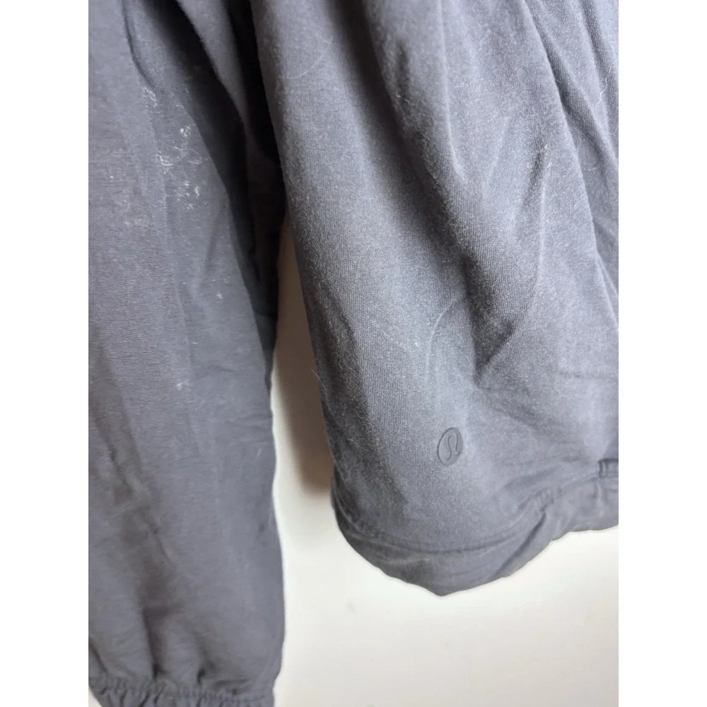 Lululemon Grey Overlap Back Hooded Pullover Sweatshirt Size 8‎